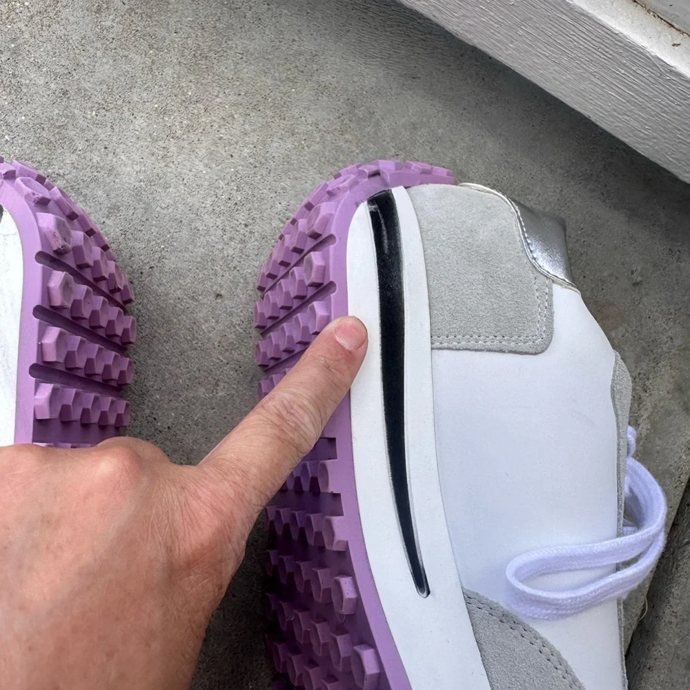 Valentino White and Gray Athletic Sneakers with Retro Design - Picture 5 of 10